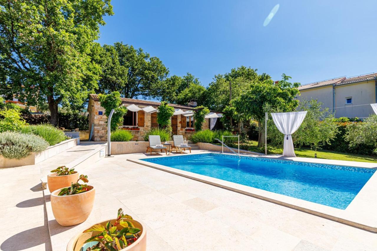 Villa Morena Pula Exterior foto